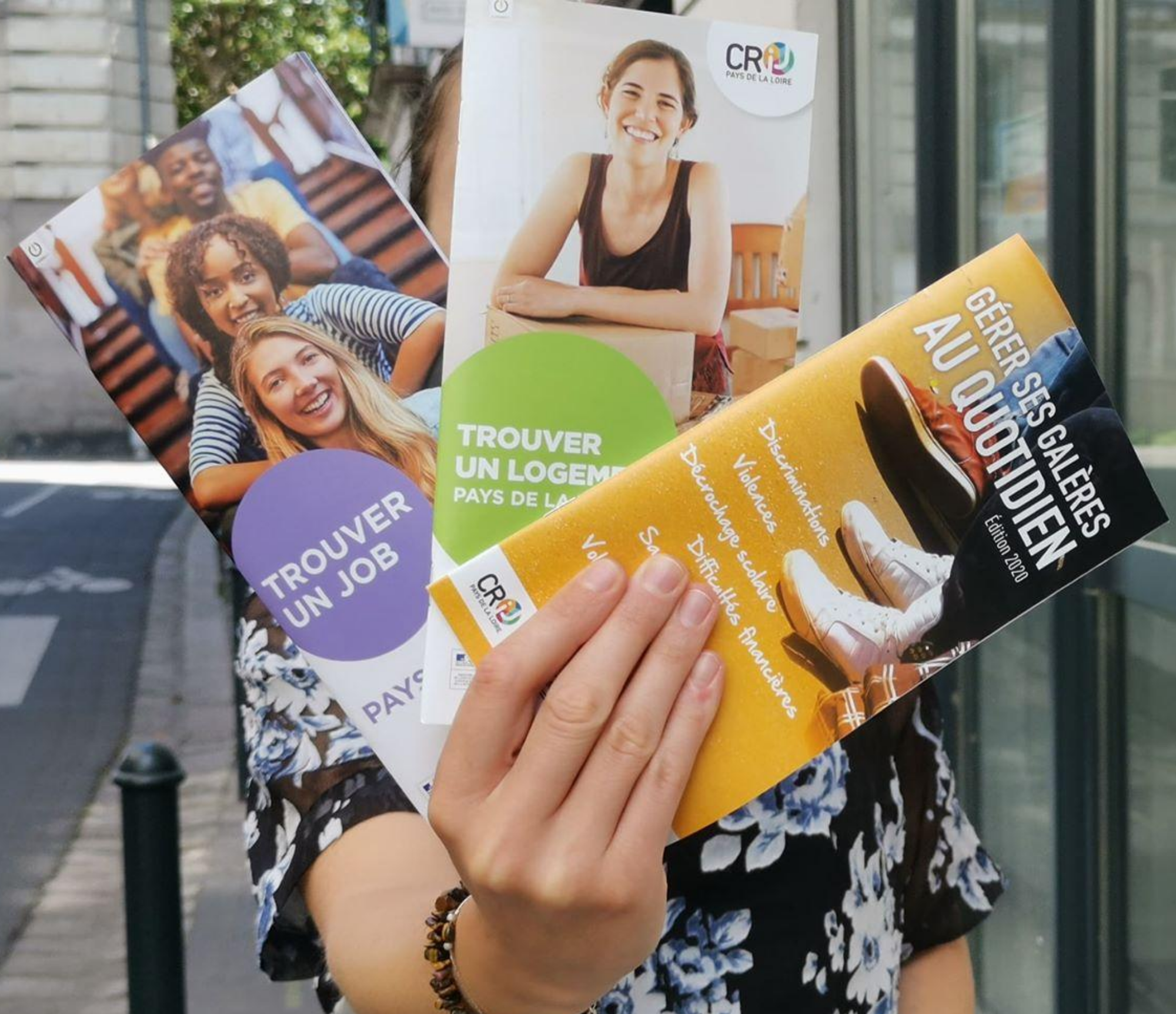 Jobs, logements, galères : retrouvez tous nos guides en ligne