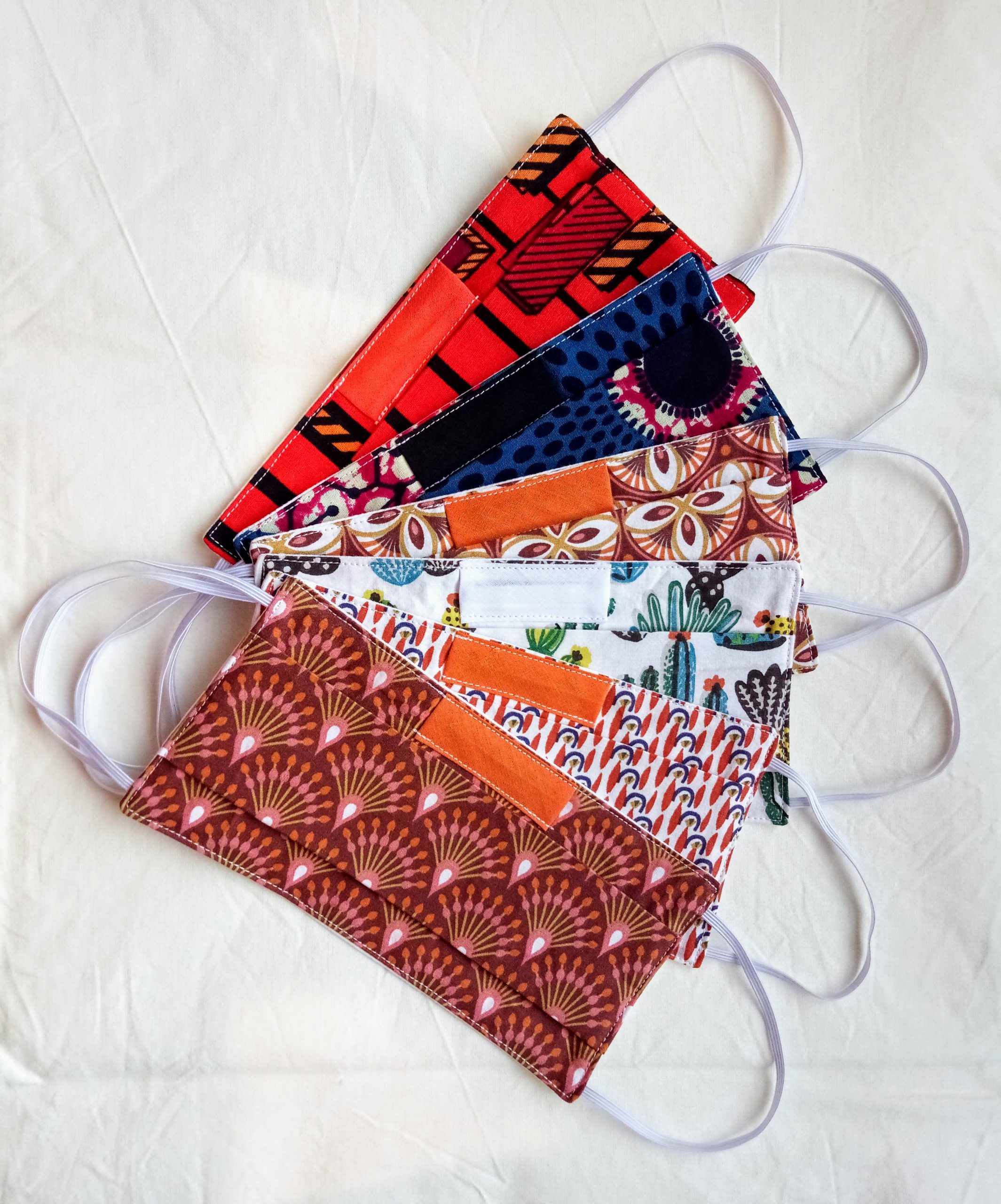 Masques, ordinateurs, paniers solidaires : mobilisation universitaire pour les étudiants précaires