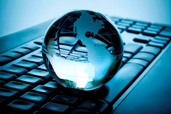 Découverte du Contrat d'Engagement Jeune : suivez le programme !